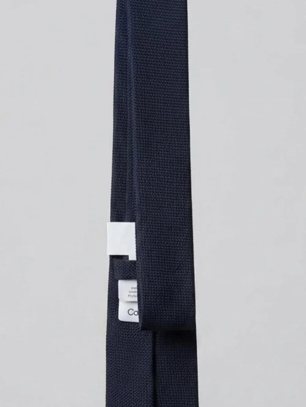 Calvin Klein Men's Solid Navy Blue Necktie NWT Classic Formal Tie